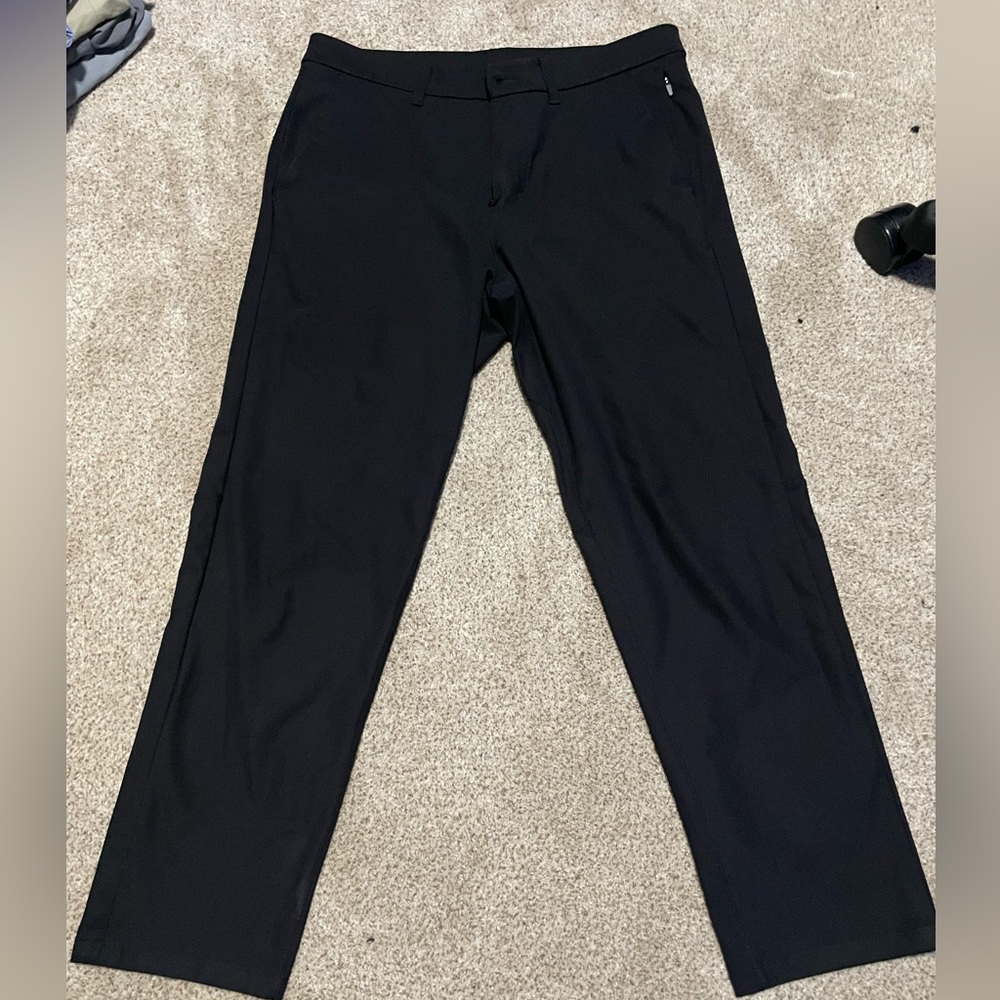 Lululemon Men’s Commission Slim-Fit Pants 31x28